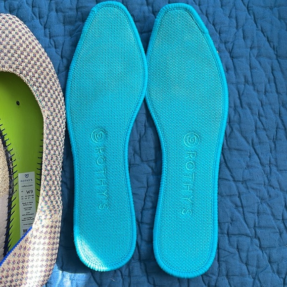 Rothy’s metallic cap toe flat - Picture 6 of 7